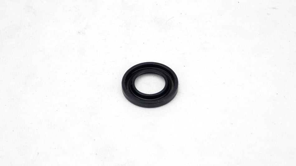 RedMax Poulan OEM #521197001 - Oil Seal